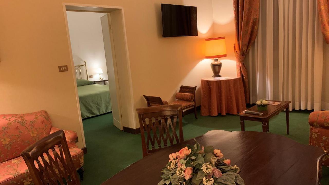 Hotel Roma Bologna Esterno foto